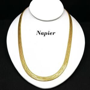 Napier Gold Herringbone Choker Necklace 20 Inch Vintage 1980s